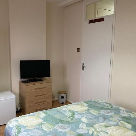 Eltar Hostle Hotel London Bagian luar foto