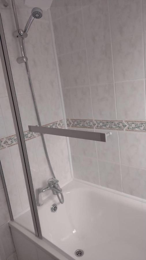 Eltar Hostle Hotel London Bagian luar foto